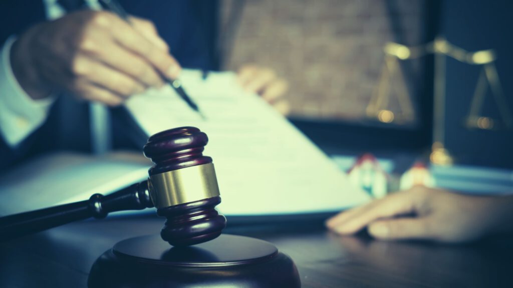 פטיש משפט – פסק דין שמעניין ועדי בתים
